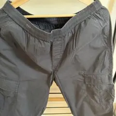 ブラック カーゴパンツ ゴムウエスト