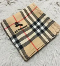 BURBERRY ハンカチ ノバチェック ブラックホース刺繍　クラシカルのサムネイル