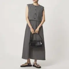 ノースリーブベスト＆ワイドパンツ セットアップ チャコールグレー ESICA ノースリーブベスト＆ワイドパンツ セットアップ チャコールグレー