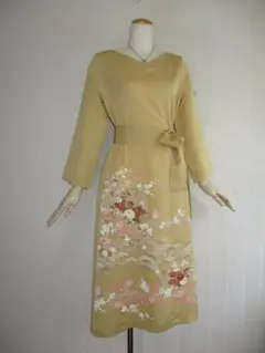 Ｍ～Ｌサイズ　色留袖からの着物リメイクドレスです　着丈１１６cm