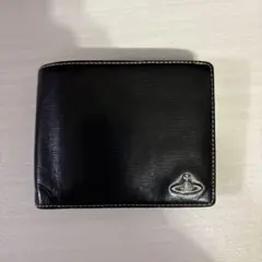黒レザー二つ折り財布のサムネイル