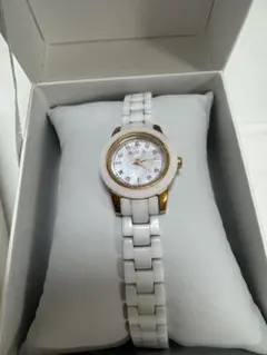 a.v.v ホワイト ゴールド アナログ時計