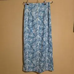 ナチュラルビューティベーシック　タイトロングスカート