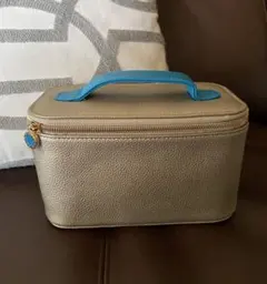 エミレーツ航空　ブルガリ　ファーストクラスアメニティ　女性用