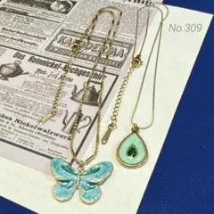 ヴィンテージ デザイン　アクセサリー　ネックレス　エメラルドグリーン2点セット