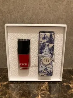 DIOR ノベルティ　ネイルカラー クリスタル会員　バースデーギフト