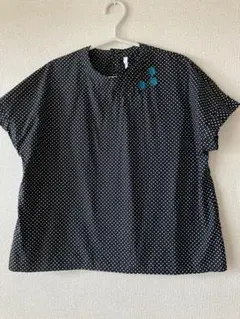 美品✨ビアズリー B刺繍ドット柄プルオーバー ブラウス 洗える とろみ 黒 白 美品✨ビアズリー B刺繍ドット柄プルオーバー ブラウス 洗える とろみ