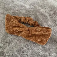 ブラウン ツイストデザイン ヘアバンド