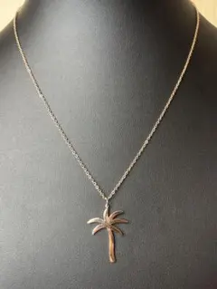 断捨離 遺品整理 ネックレス アクセサリー ヤシの木