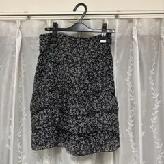 小花柄スカートのサムネイル