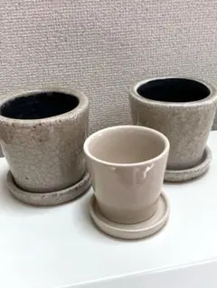 ダルトン3.5号鉢　アイボリー × 2個　小さなベージュ陶器鉢× 1個のサムネイル