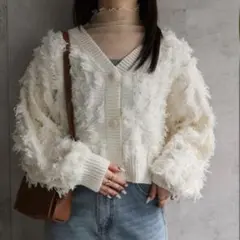 新品未使用　フリンジニットカーディガン / ショート丈