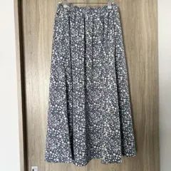 アーバンリサーチ　DOORS フラワープリントスカート　スカート　小花のサムネイル