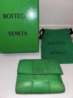 BOTTEGA VENETA 二つ折り財布 グリーンのサムネイル