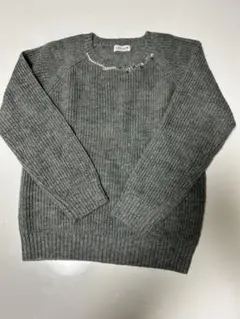 LEPSIM グレー ビジュー付き 長袖ニット