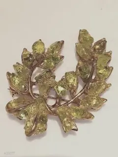 ヴィンテージ　天然石　ペリドット　ブローチ　レトロ