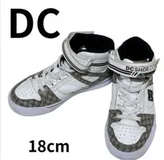 【美品】DC ハイカットスニーカー ホワイト/ブラウン 18cm キッズのサムネイル