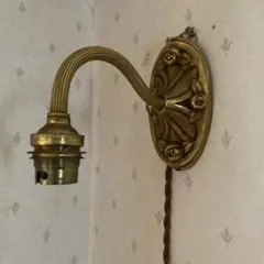 b33. フランス アンティーク ブロンズシェード ミニシャンデリア