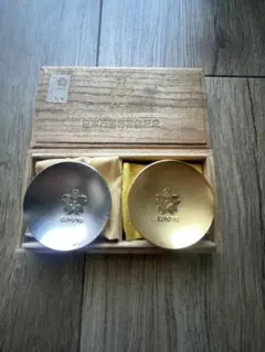 新品】 EXPO'70 日本万国博覧会記念 金杯 銀杯セット 大阪万博 - メルカリ