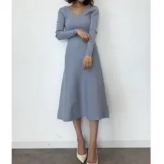 新品✨eimy istoire バックレースVネックニットワンピース サックス