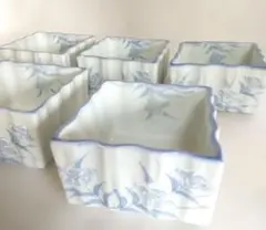 角小鉢5点セット　有田焼　雅峰窯　白地　桔梗柄