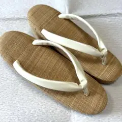 Item thumbnail for item e5c8b5f0-ee87-4bed-8e9d-315437f2d91f