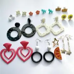 ヴィンテージ　レトロ　カラフル　ピアス　13個