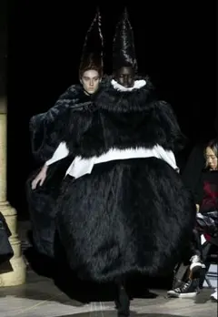 コムデギャルソン　フェイクファーボレロ