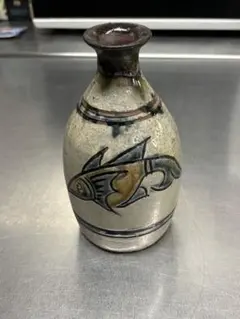 沖縄人間国宝　金城 次郎　徳利のサムネイル