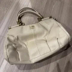 COACH アイボリー レザー トートバッグ
