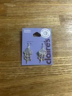 Claire’s ピアス