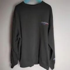 【美品】Champion クルーネック スウェット 暗めのグリーンお値下げ不可！のサムネイル