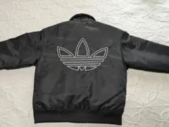 adidas　アディダス　ジャケット　ジャンバー　　 黒　サイズL
