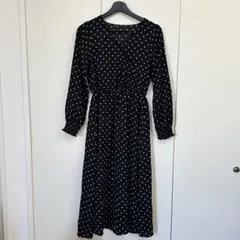 GUドットカシュクールワンピース　Sサイズ　匿名配送　長袖　黒　ウエストゴム