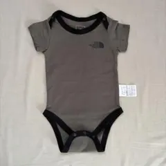 美品　ノースフェイス　ロンパース　カーキ　半袖　80