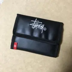♫ レア OLD STUSSY 折り財布　オリーブ 大人気【Stussy】グリーン二つ折り財布 | Nallow！Import 雑貨店 OH.ME