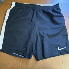 Nike DRI-FIT ブラックショートパンツ XL