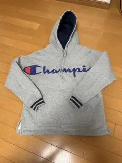 ⭐️限定値下げ⭐️Champion 厚手グレー パーカー Sサイズ