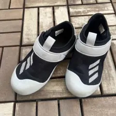 adidas キッズ サンダル 黒/グレー　サイズ19センチ