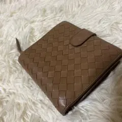 ボッテガヴェネタ　折り財布　ライトブラウン　イントレチャート　ラウンドファスナー