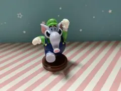 スーパーマリオチョコエッグ ⭐️シークレット⭐️ゾウルイージ