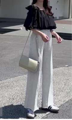 GRL グレイル センターピンタックスウェットセミフレアパンツ ライトグレー