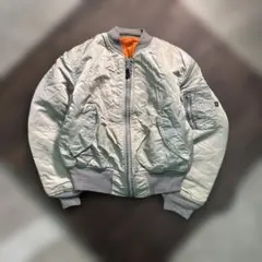 ★7W1 【ALPHA】90's USA製　MA-1 希少シルバー　古着used