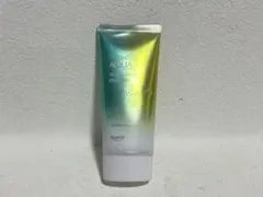 未使用品スキンアクア トーンアップUVエッセンス ミントグリーン 日焼け止めのサムネイル