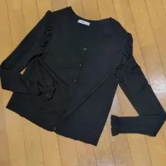 ザラフリル感可愛いニットカーディガン。