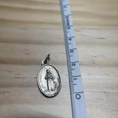 聖クララ 22㎜ メダイ イタリア正規品 チェーン別売 - メルカリ