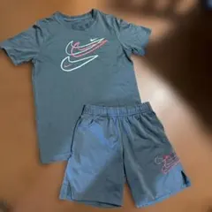 NIKE Tシャツ ショートパンツ セットアップ Sサイズのサムネイル