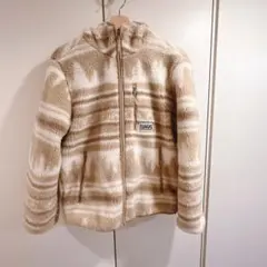 ボア　フード付　アウター　ベージュ色　韓国　NEPA キャンプ