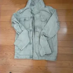 ベージュ ミリタリージャケット
