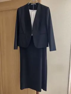 洗える濃紺ダークネイビースーツ ノーカラージャケットとスカート Ｌサイズ 13号
